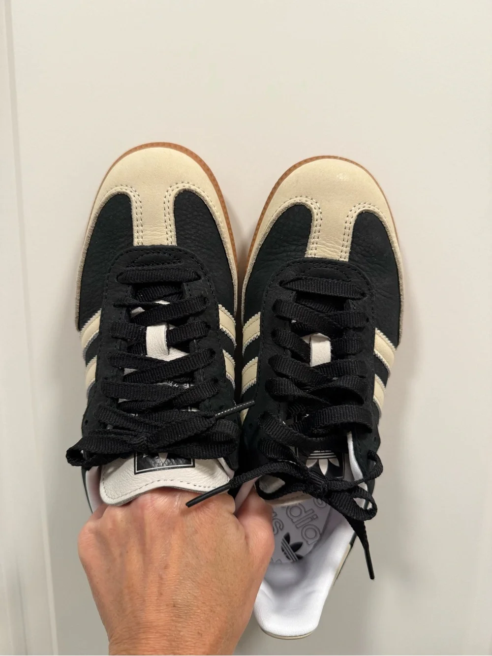 adidas OG Samba - Color: Core Black / Wonder White SZ 7 Women’s - Picture 8 of 9